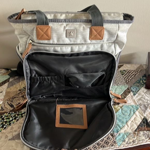 Baby Bag With Breast Pump Holding Pocket! - Picture 3 of 6